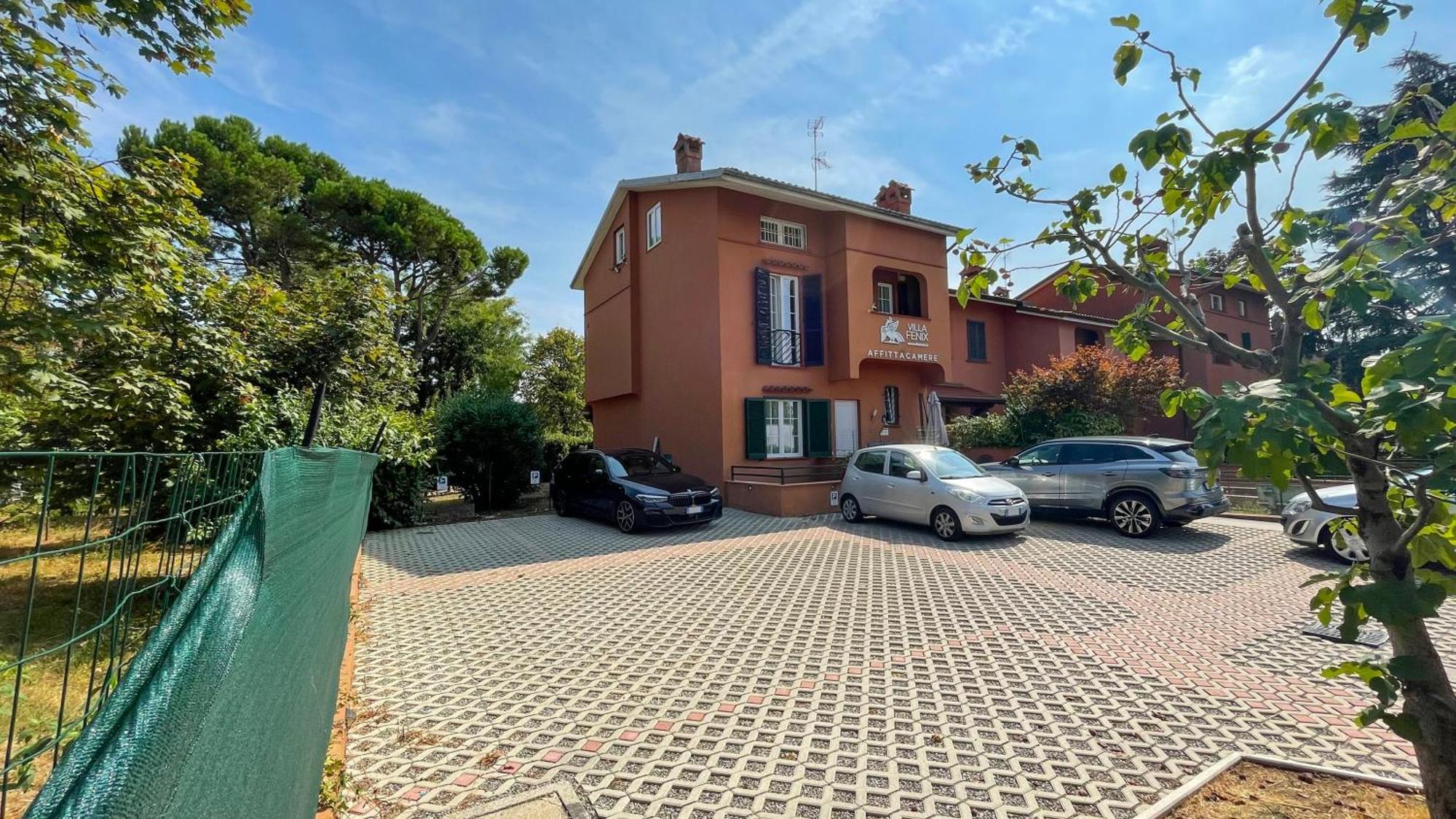 Villa Fenix Osio Sotto Buitenkant foto