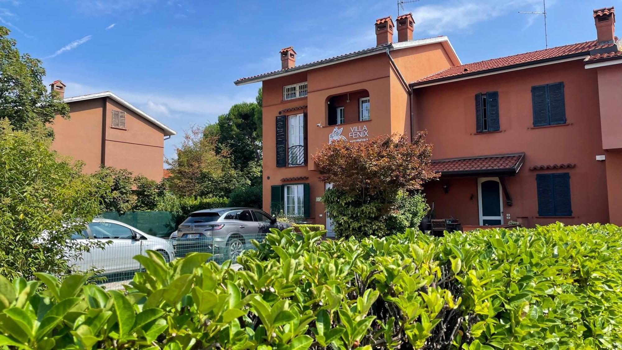 Villa Fenix Osio Sotto Buitenkant foto
