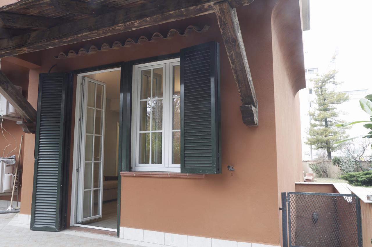 Villa Fenix Osio Sotto Buitenkant foto