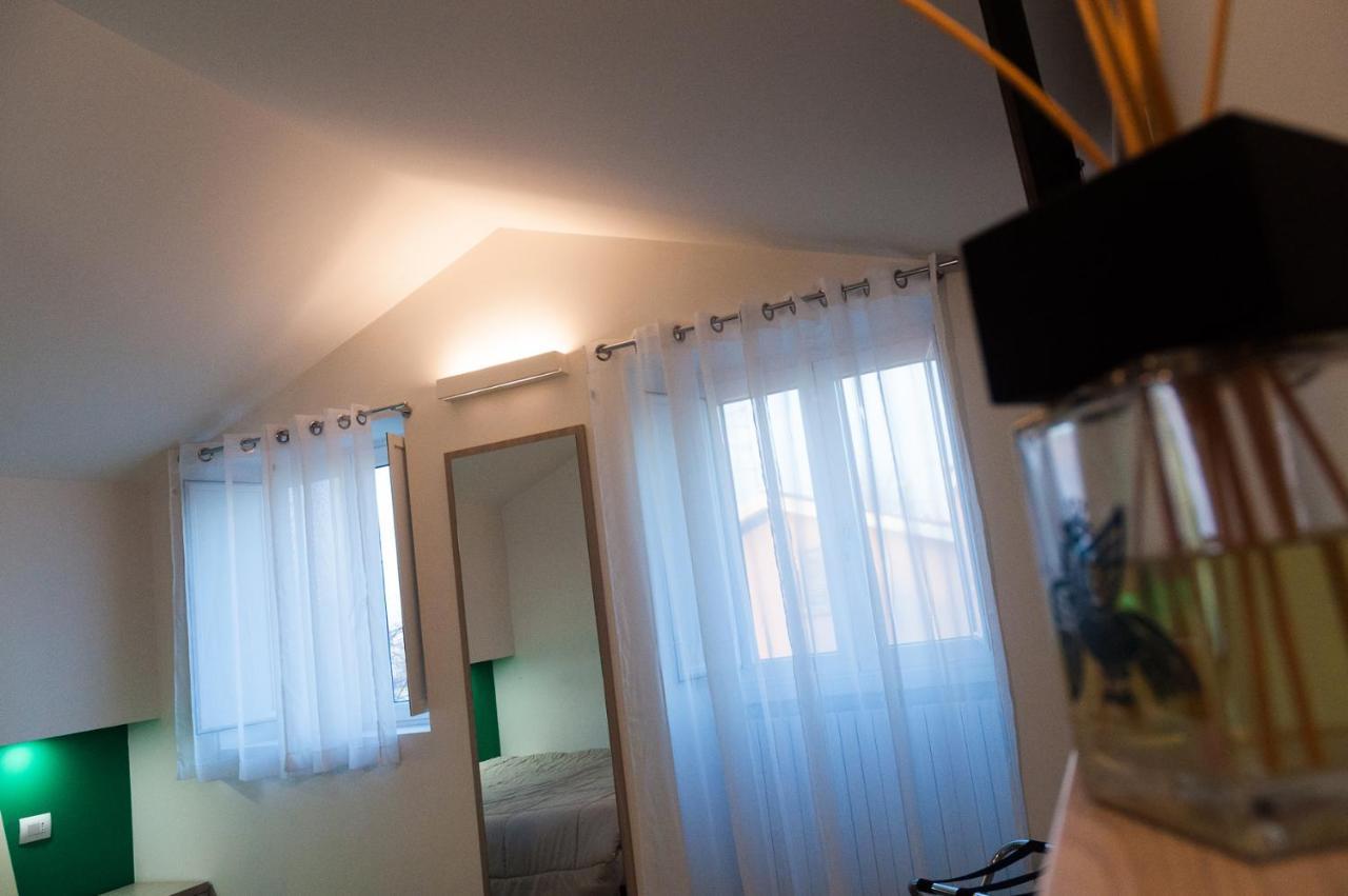 Villa Fenix Osio Sotto Buitenkant foto